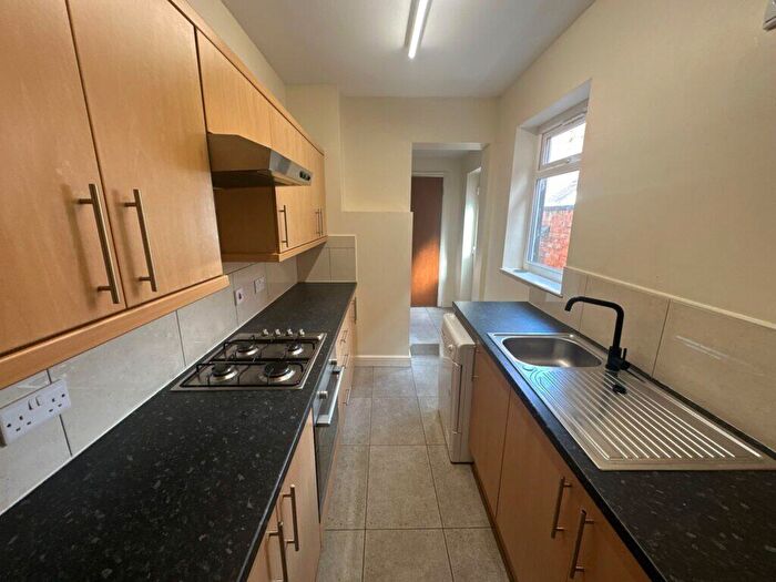 3 Bedroom Terraced House To Rent In Stuart Street, Leicester, LE3
