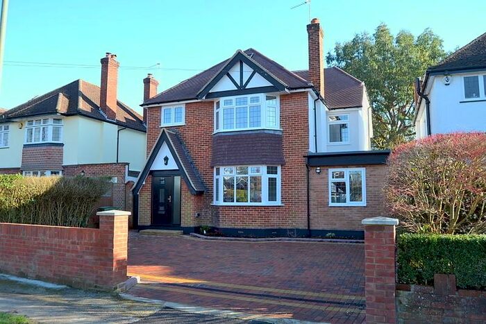 5 Bedroom Detached House To Rent In Vincent Road, Stoke D'Abernon, Cobham, KT11