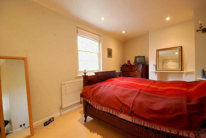 1 Bedroom Property To Rent In Elm Row, Hampstead, London, NW3