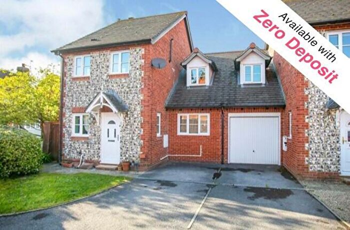 3 Bedroom House To Rent In Dawbeney Drive, Amesbury, Salisbury, SP4