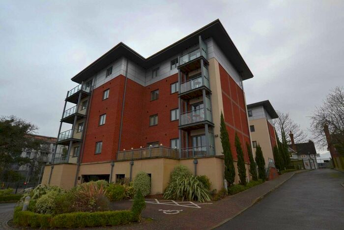 2 Bedroom Flat To Rent In Farnborough Road, Farnborough GU14
