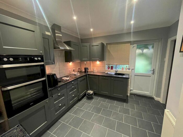 2 Bedroom Detached House To Rent In North End, Shortstown, Bedford, MK42