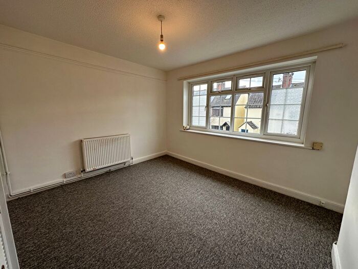 1 Bedroom Flat To Rent In Shaftesbury Road, Poole, BH15