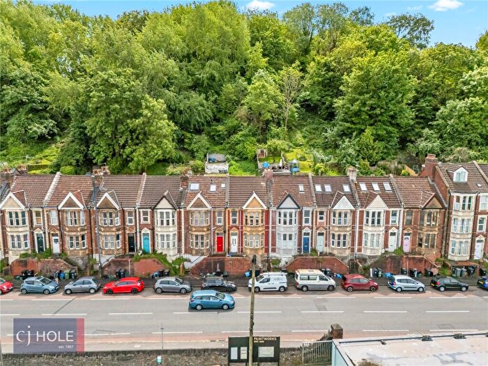 1 Bedroom Property To Rent In Bath Road, Arnos Vale, Bristol, Bristol, City Of, BS4
