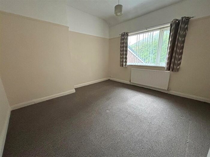 2 Bedroom Apartment To Rent In Birley Moor Road, Sheffield, S12