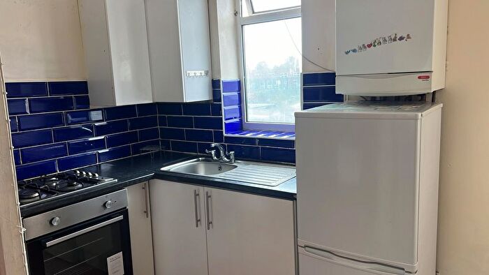 1 Bedroom Flat To Rent In Ash Road, Luton, LU4