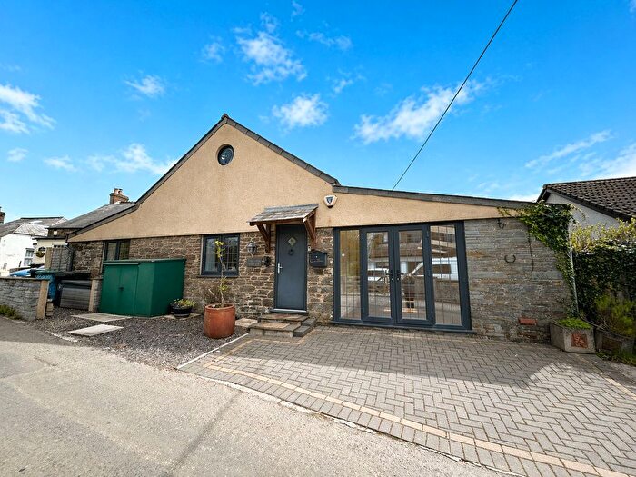 3 Bedroom Detached House For Sale In Coads Green, Launceston, Cornwall, PL15