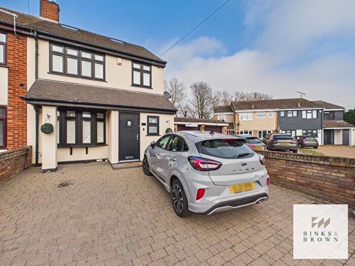 3 Bedroom Semi Detached House For Sale In Kingsman Road, Stanford Le Hope, Essex, SS17