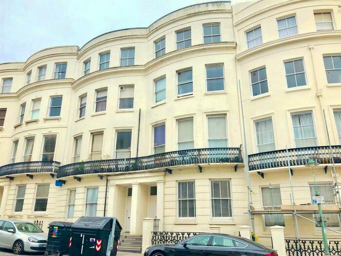 1 Bedroom Flat To Rent In Lansdowne Place, Hove, BN3