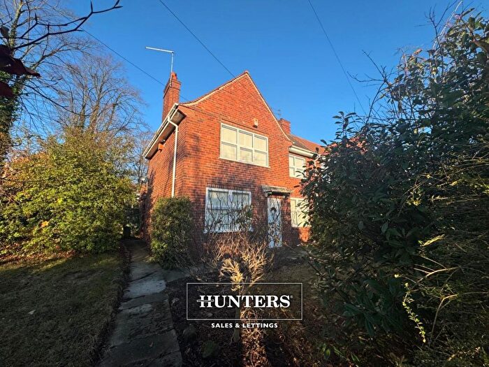 3 Bedroom Semi-Detached House To Rent In Bondgate, Pontefract, WF8