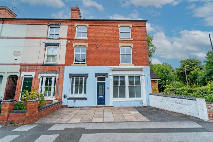 4 Bedroom House To Rent In North Road, Harborne, Birmingham, B17