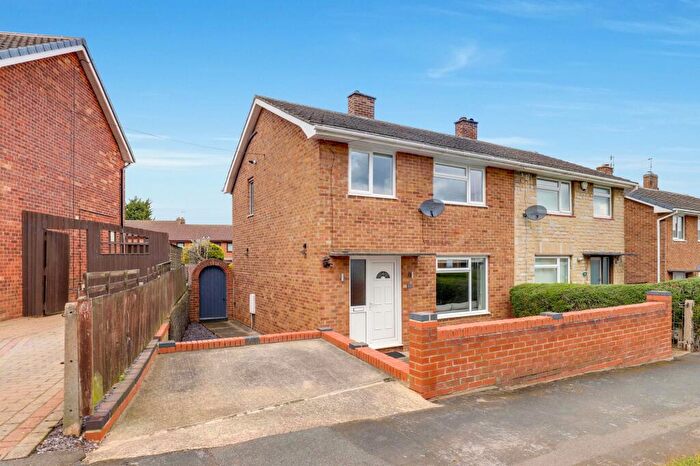 3 Bedroom Semi Detached House For Sale In Ringleas, Cotgrave, NG12