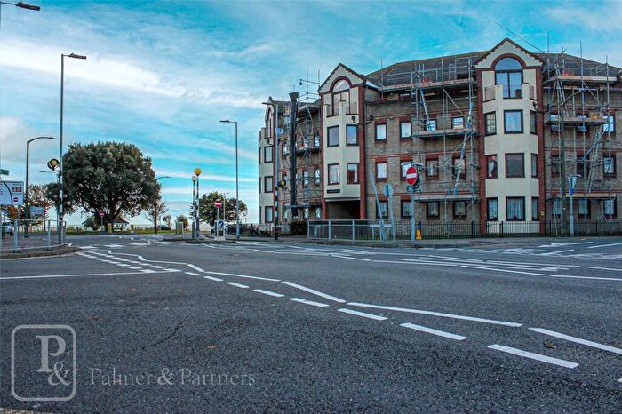 2 Bedroom Apartment To Rent In Rosemary Road, Clacton On Sea, Essex, CO15