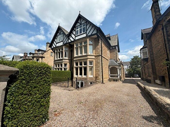 3 Bedroom Flat For Sale In Park Drive, Harrogate, HG2