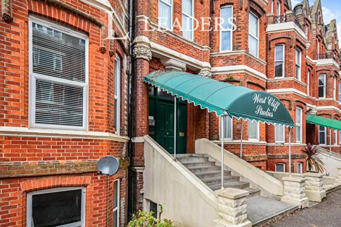 1 Bedroom Flat To Rent In Durley Gardens, Bournemouth, BH2