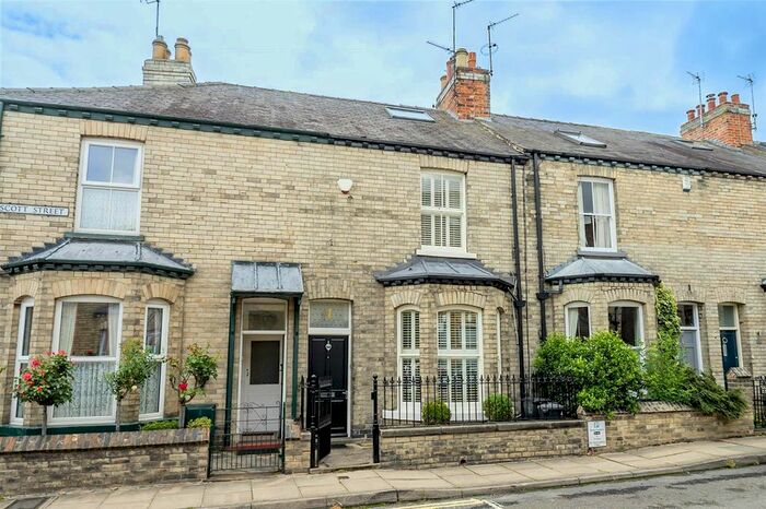 3 Bedroom Terraced House To Rent In Scott Street, York, YO23