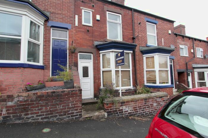4 Bedroom Terraced House To Rent In Hunter Hill Road, Sheffield, S11