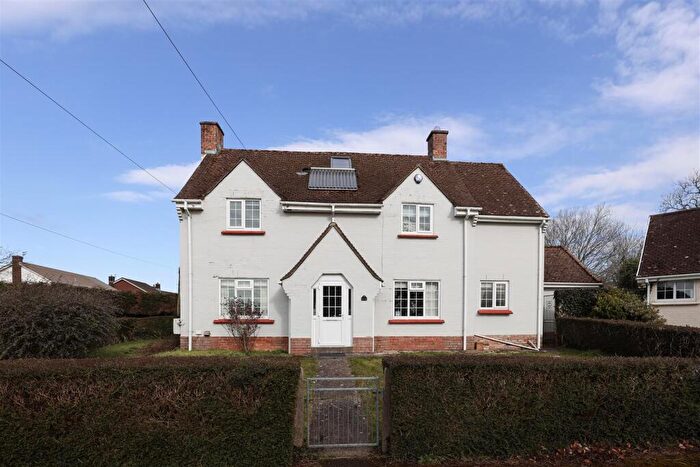 3 Bedroom Semi-Detached House For Sale In Maes Y Ffynnon, Bonvilston, Vale Of Glamorgan, Cardiff, CF5