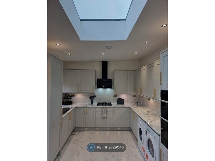 4 Bedroom Terraced House To Rent In Town Road, London, N9