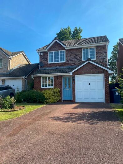 3 Bedroom Detached House To Rent In Peaks Court, Huntingdon, PE29