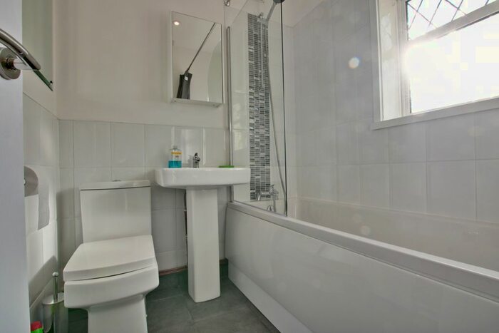 3 Bedroom Semi-Detached House To Rent In Rangefield Road, Downham, Bromley BR1