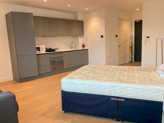 Studio To Rent In New Horizons Court, Brentford, TW8