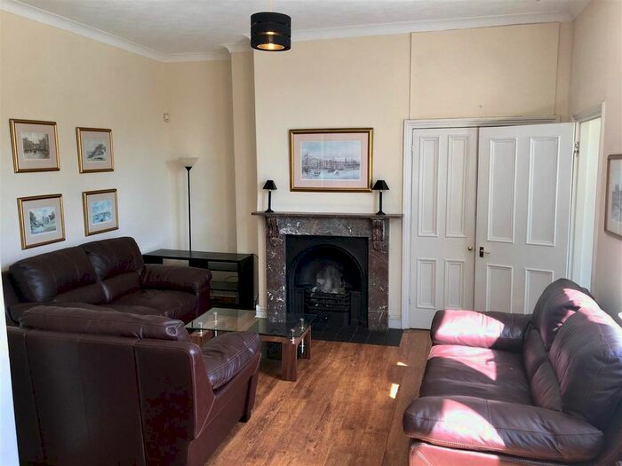 5 Bedroom Terraced House To Rent In Fairfield Road, Jesmond, Newcastle Upon Tyne, NE2