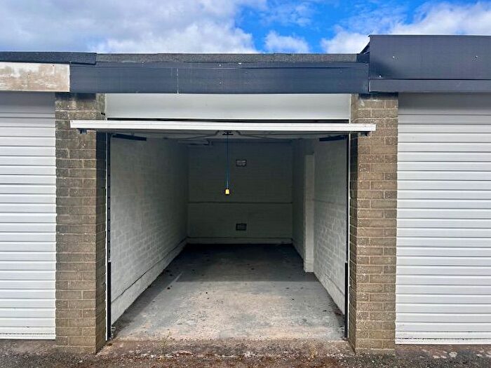 Garage / Parking To Rent In Mortonhall Park Place, Mortonhall, Edinburgh, EH17