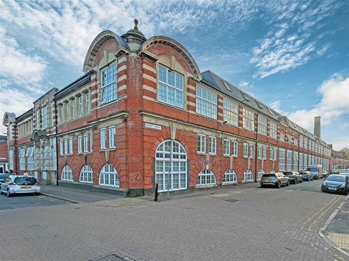 20 Bedroom Block Of Flats For Sale In Five Way House, Tudor Road, Leicester, LE3