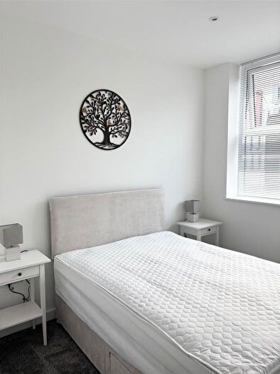 1 Bedroom Flat To Rent In Percy Street, Hull, Kingston Upon Hull, HU2