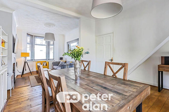 2 Bedroom House To Rent In Monmouth Street, CF11