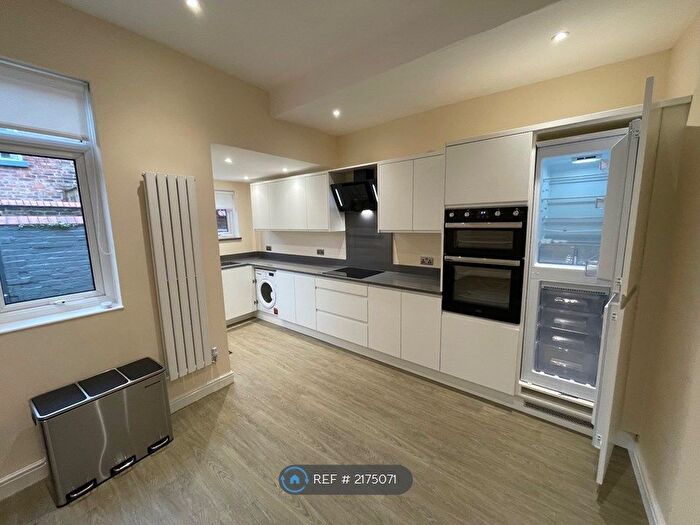 4 Bedroom Terraced House To Rent In Karslake Road, Liverpool, L18