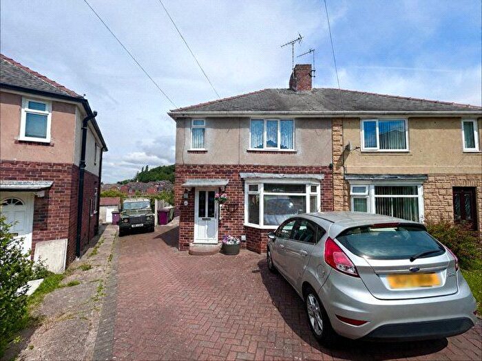 2 Bedroom Semi-Detached House For Sale In Jubilee Crescent, Killamarsh, Sheffield, Derbyshire, S21