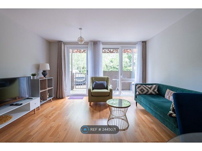 2 Bedroom Flat To Rent In Bluebell House, London, SE16