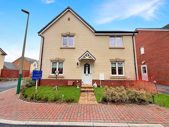 4 Bedroom Detached House For Sale In Birch Way, Aberbargoed, CF81