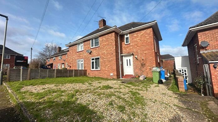 5 Bedroom Semi Detached House For Sale In Naismith Road, Close To The Uea, NR4