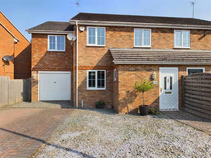 Houses for sale & to rent in RG7 3EL, Reading Road, Burghfield Reading