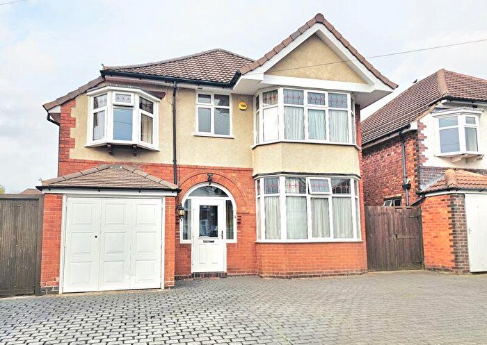 4 Bedroom Detached House For Sale In Nadin Road, Sutton Coldfield, B73