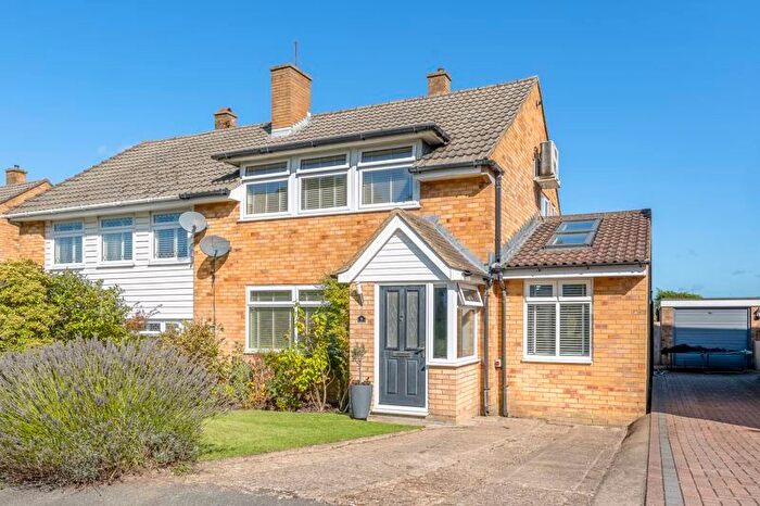 4 Bedroom Semi-Detached House For Sale In Chequers Way, Crowborough, TN6