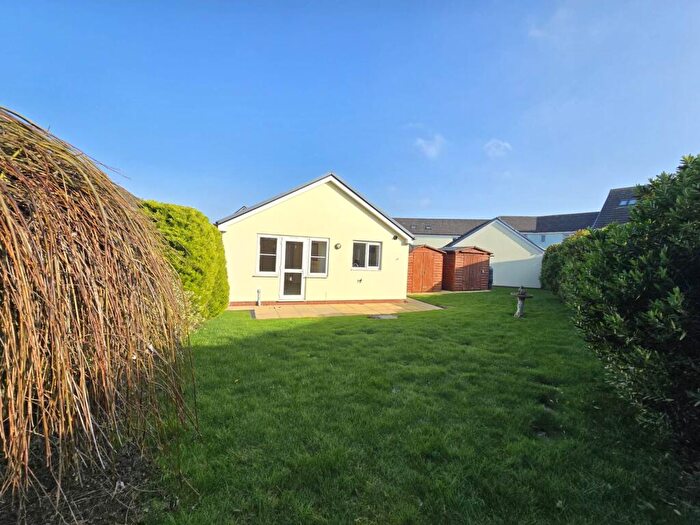 2 Bedroom Detached Bungalow For Sale In Taylor Crescent, Bideford, EX39