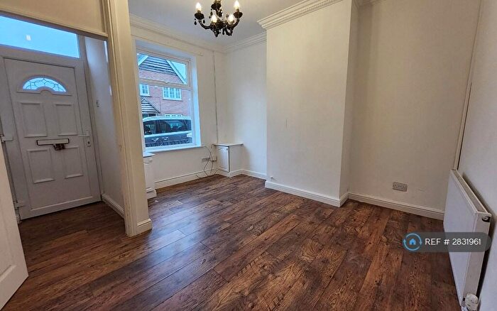 2 Bedroom Terraced House To Rent In Attleboro Road, Manchester, M40