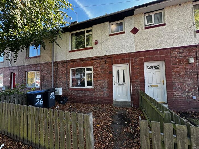 4 Bedroom Terraced House To Rent In Whinney Hill, Durham, DH1