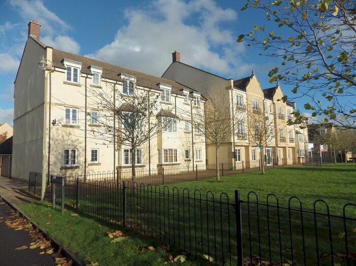 1 Bedroom Flat To Rent In Woodley Green, Witney, Oxfordshire, OX28