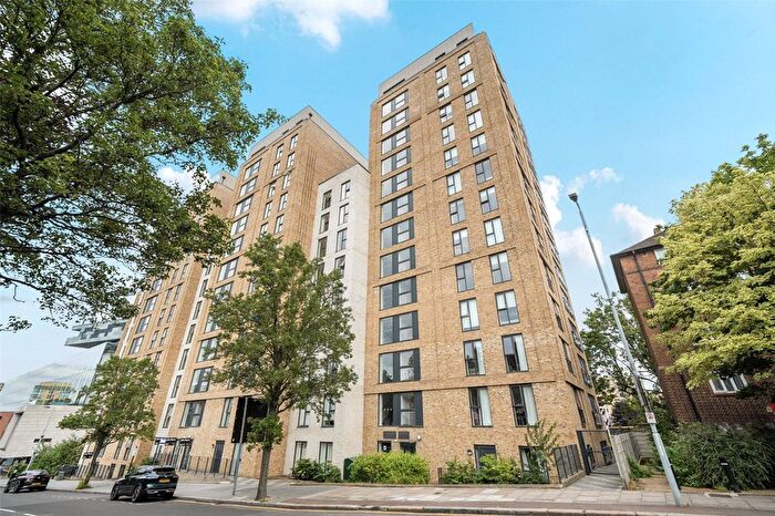 1 Bedroom Flat For Sale In Wellington Street, London, SE18