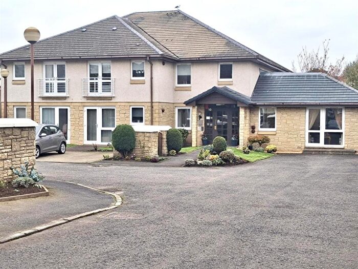 1 Bedroom Flat For Sale In Fenwick Road, Giffnock, Glasgow, G46