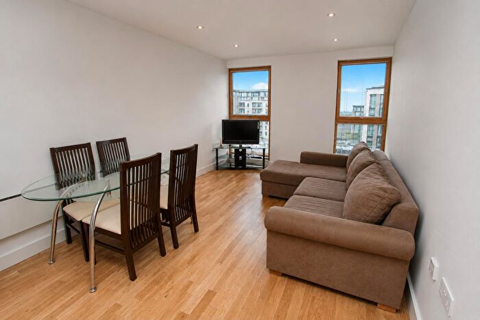 1 Bedroom Flat To Rent In Cartier House, Leeds Dock, LS10