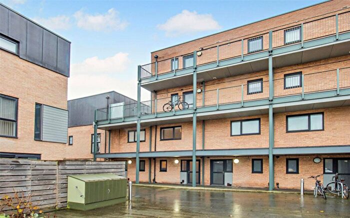 2 Bedroom Duplex To Rent In Flamsteed Close, Cambridge, CB1