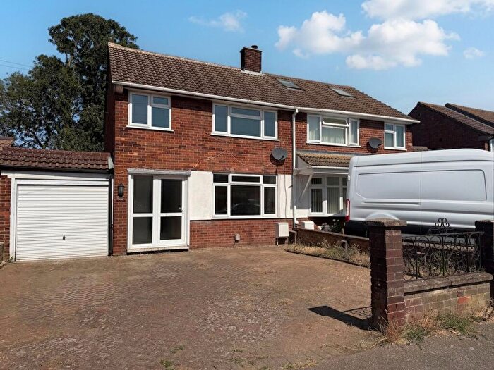 3 Bedroom Semi-Detached House To Rent In Norman Road, Barton-Le-Clay, MK45