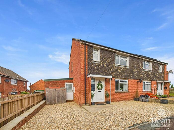 3 Bedroom Semi Detached House For Sale In Ridge Place, Worrall Hill, Lydbrook, GL17