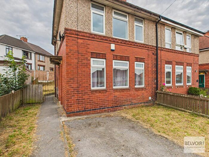 3 Bedroom Semi-Detached House To Rent In Hastilar Road South, Woodthorpe, Sheffield, S13